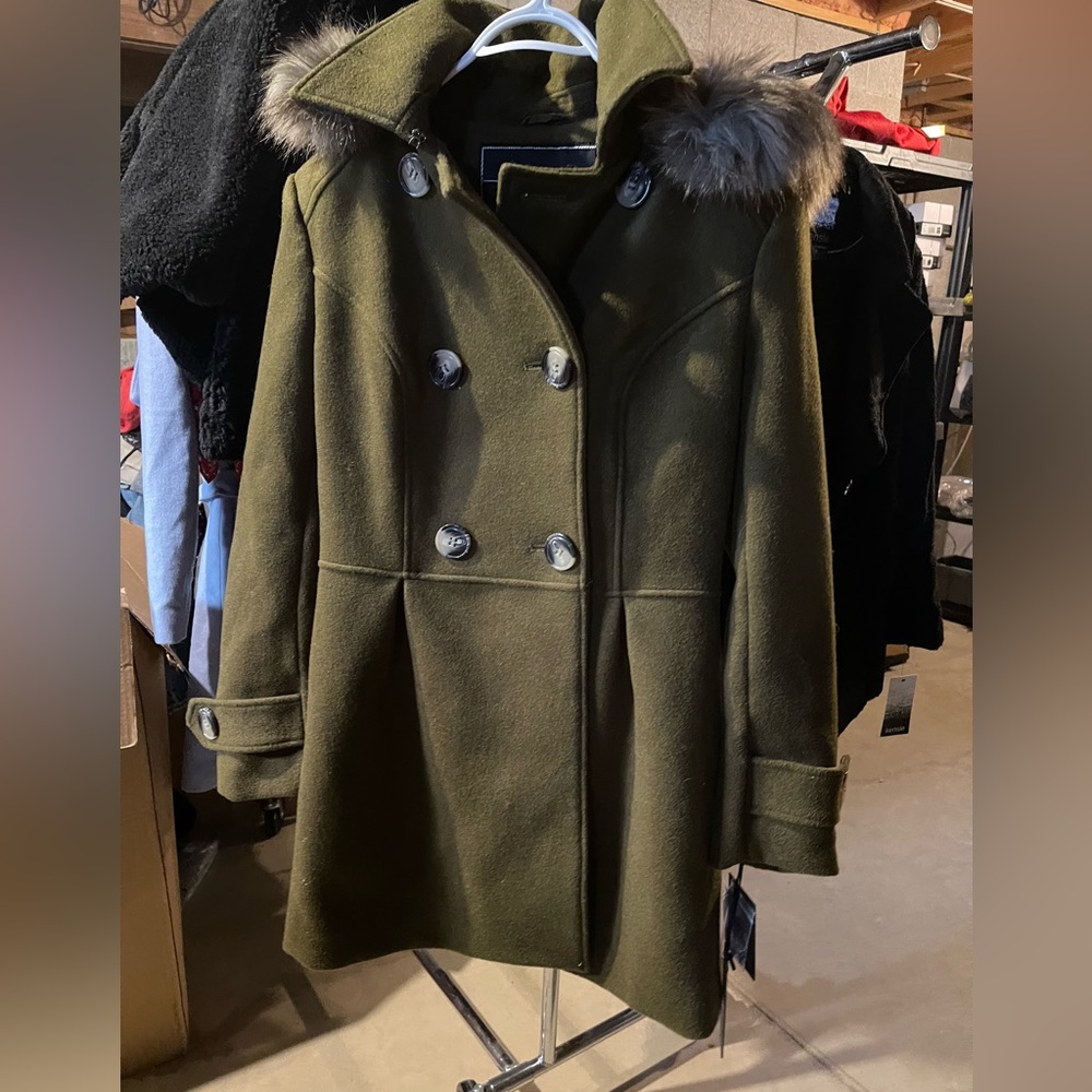 (#148) Women’s BNCI army green winter pea coat